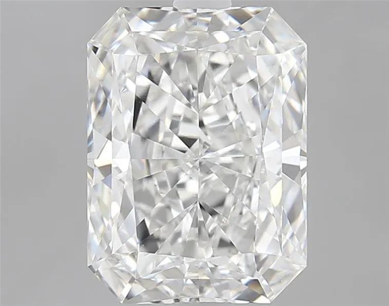 3.50ct Radiant Lab Grown Diamond (Colour F, Clarity VS1, IGI Certified)