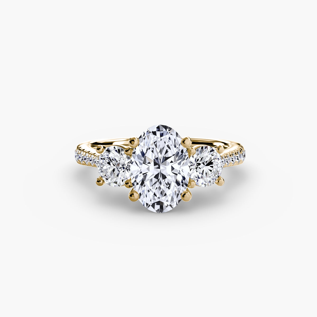 Aria Oval Trilogy Pavé in yellow gold