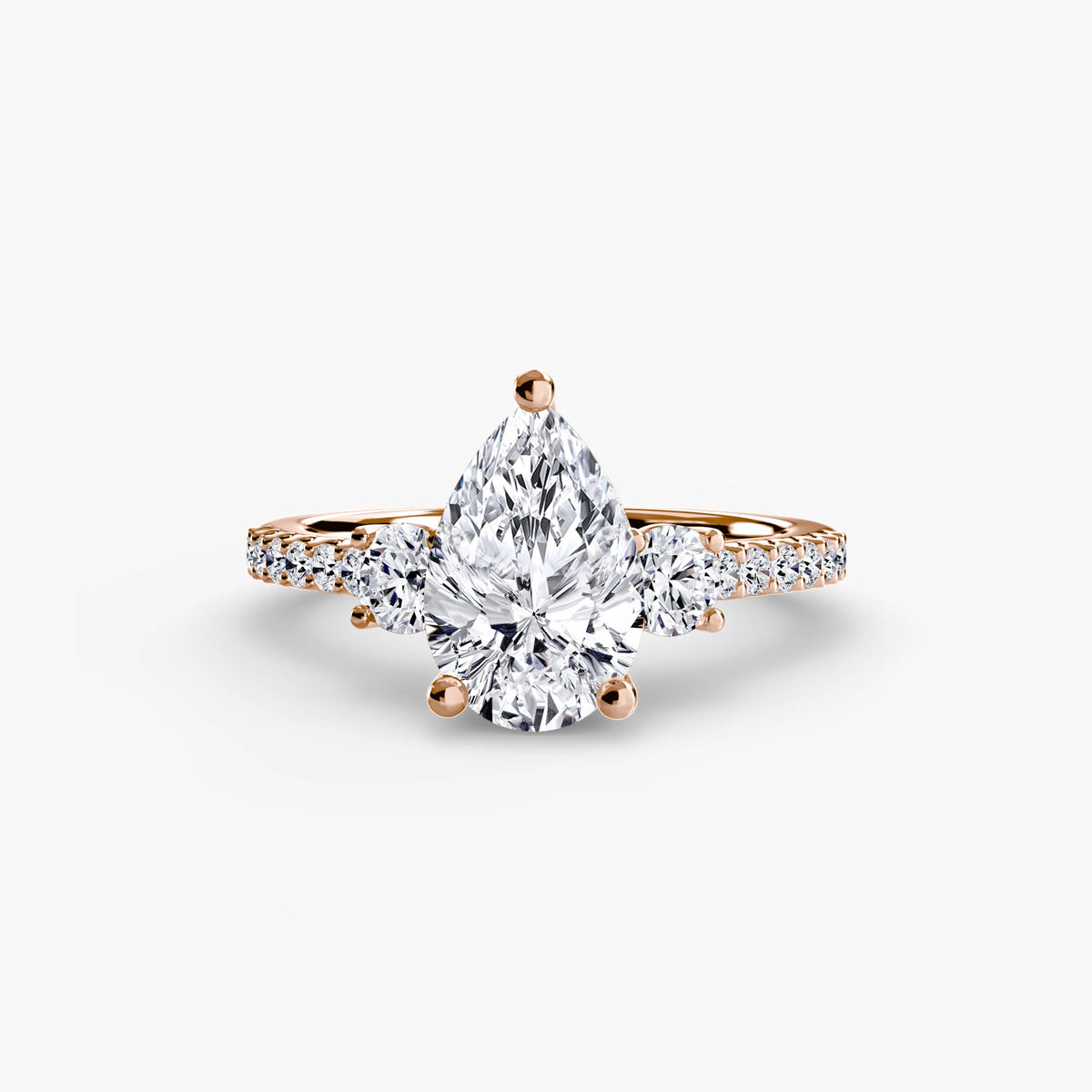 Leila Pear Graceful Trilogy in rose gold