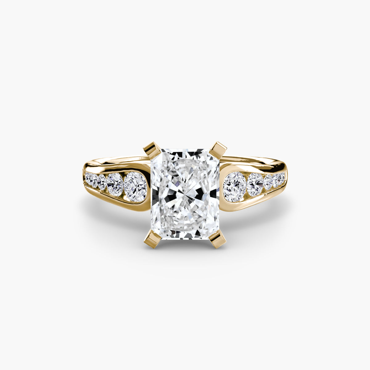 Uma Radiant Cathedral Pavé in yellow gold