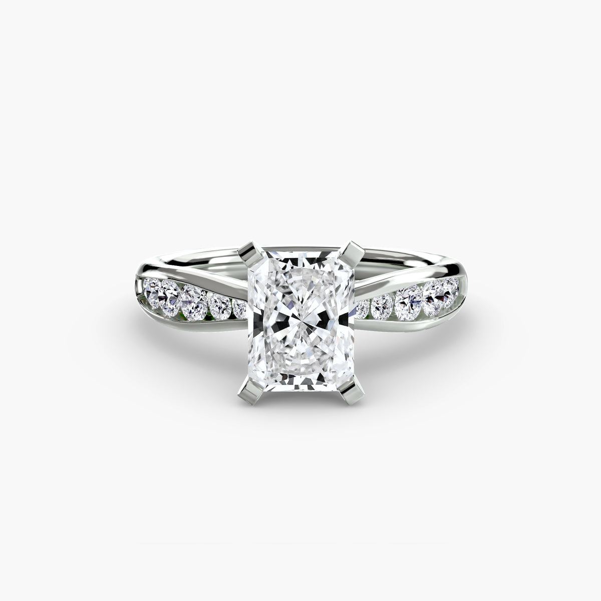 isadora radiant pavé solitaire in white gold