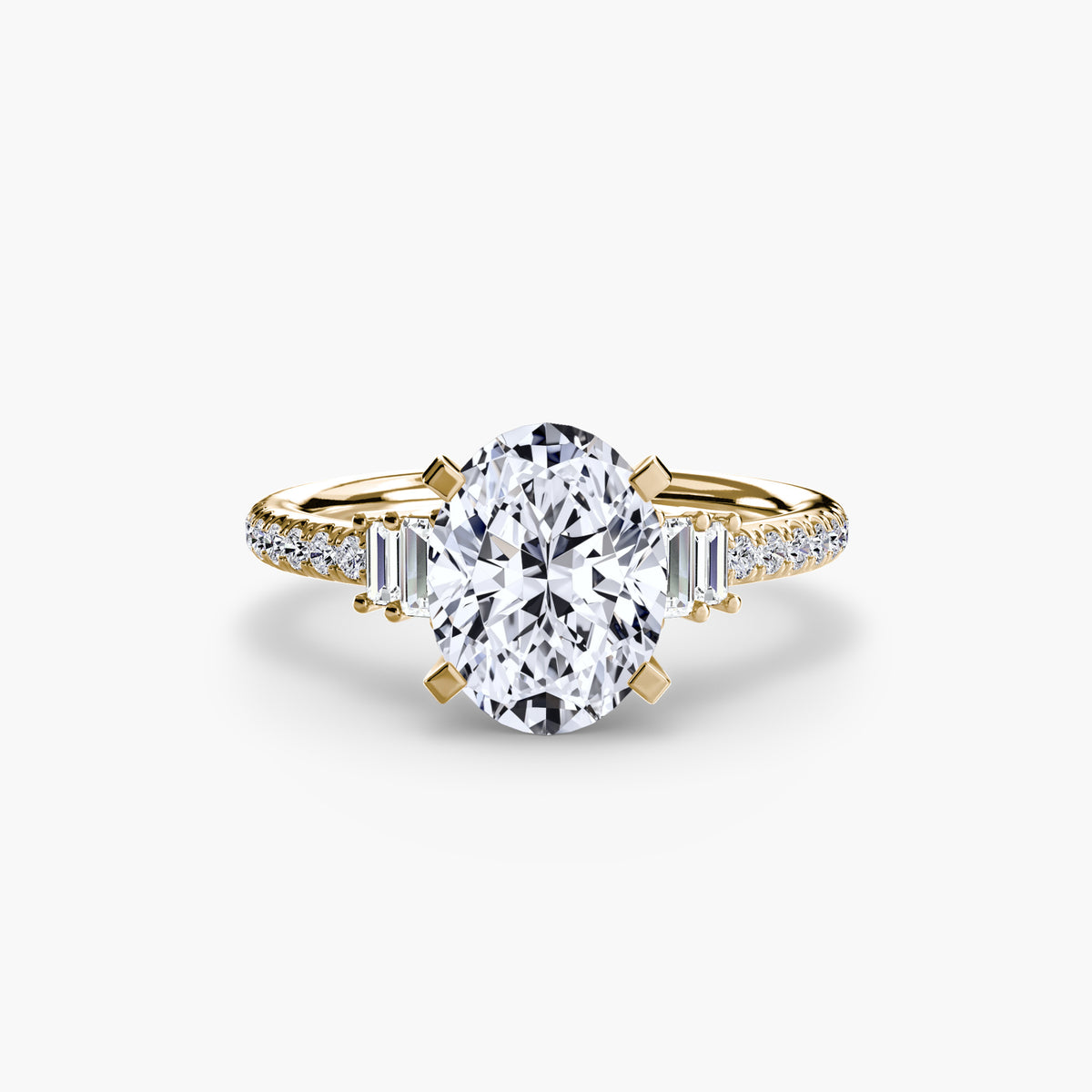 Luna ring in yellow gold