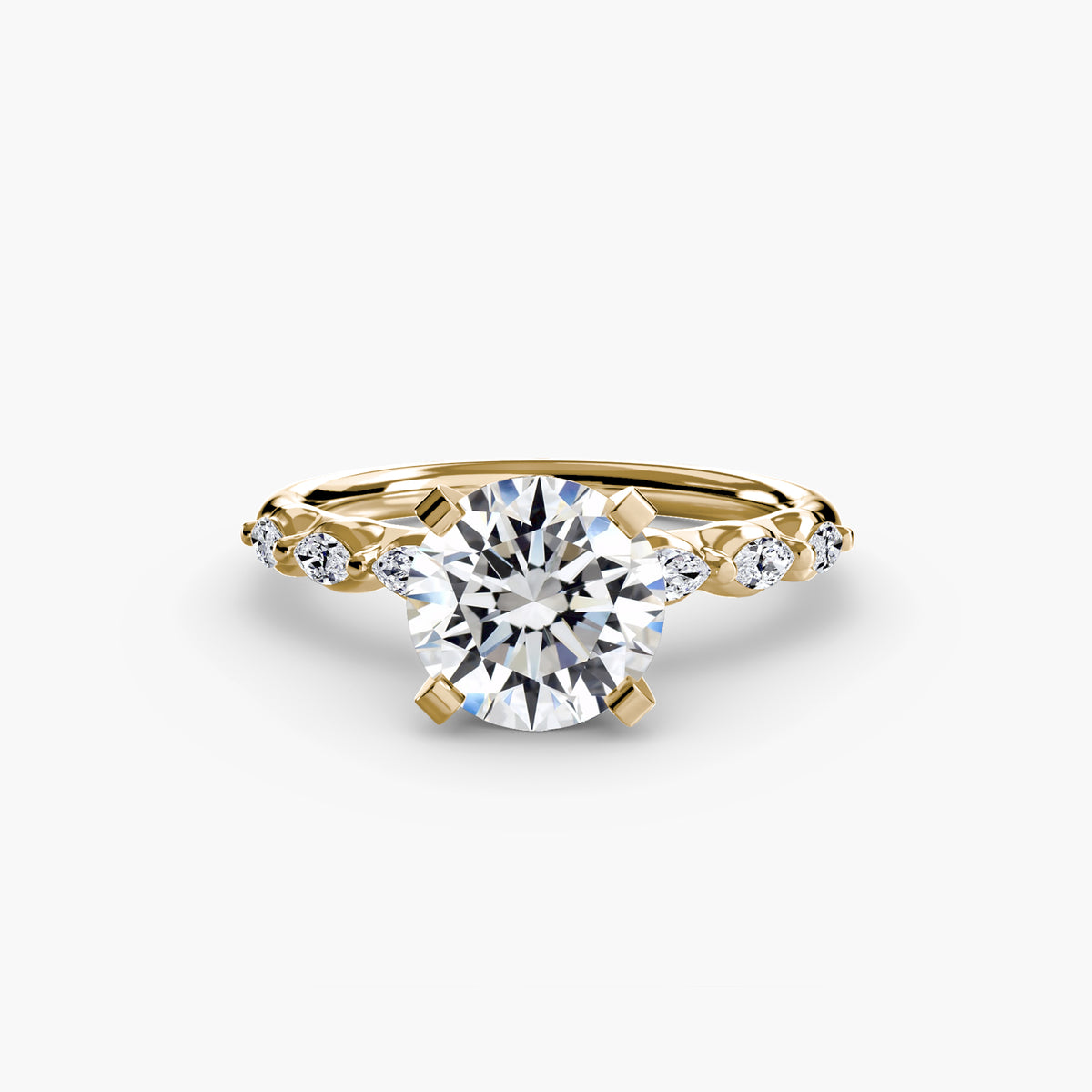Ariane Round Floral Solitaire in yellow gold