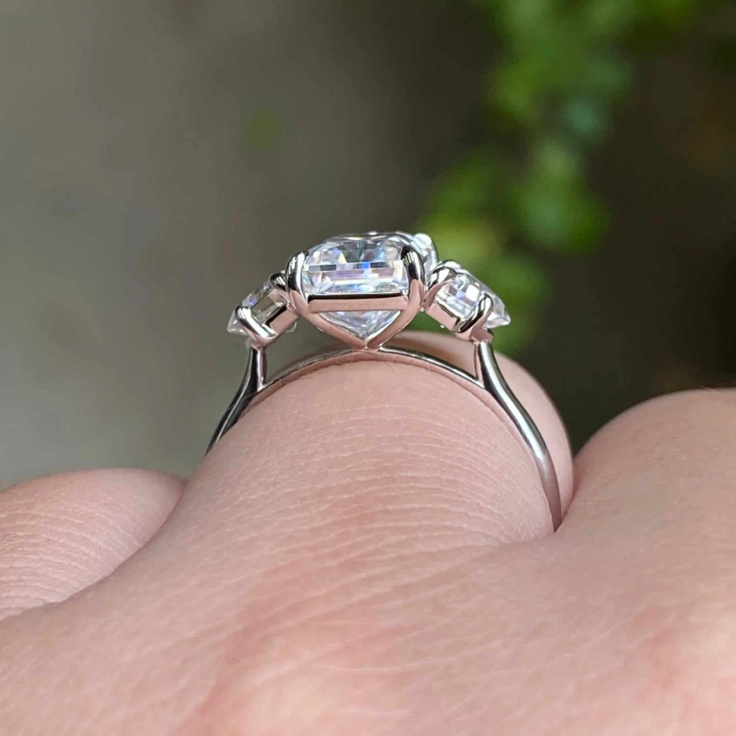 Seren - Luxe Moissanite