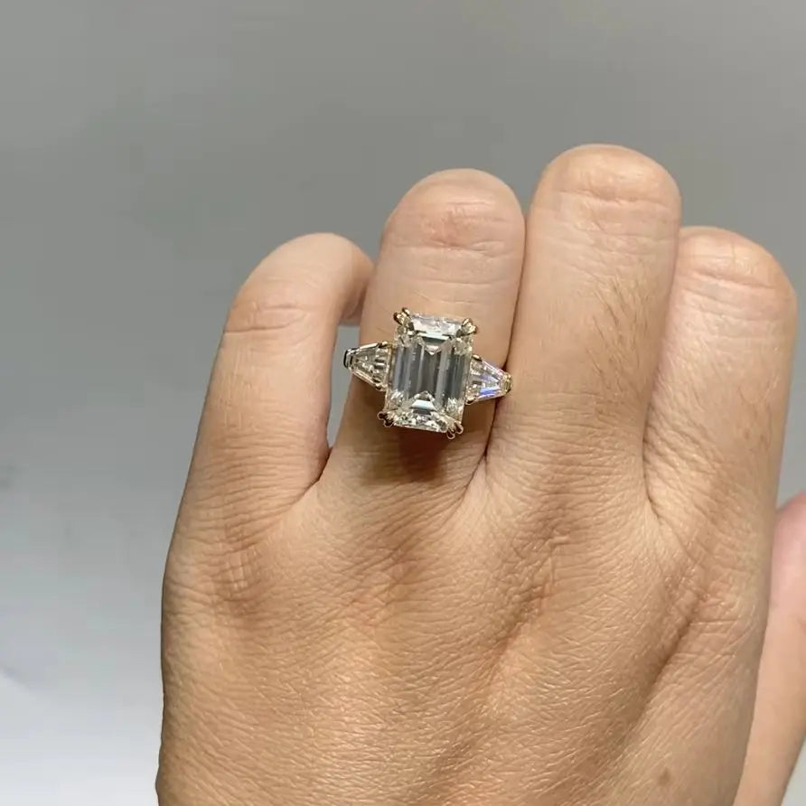 Isabella - Luxe Moissanite