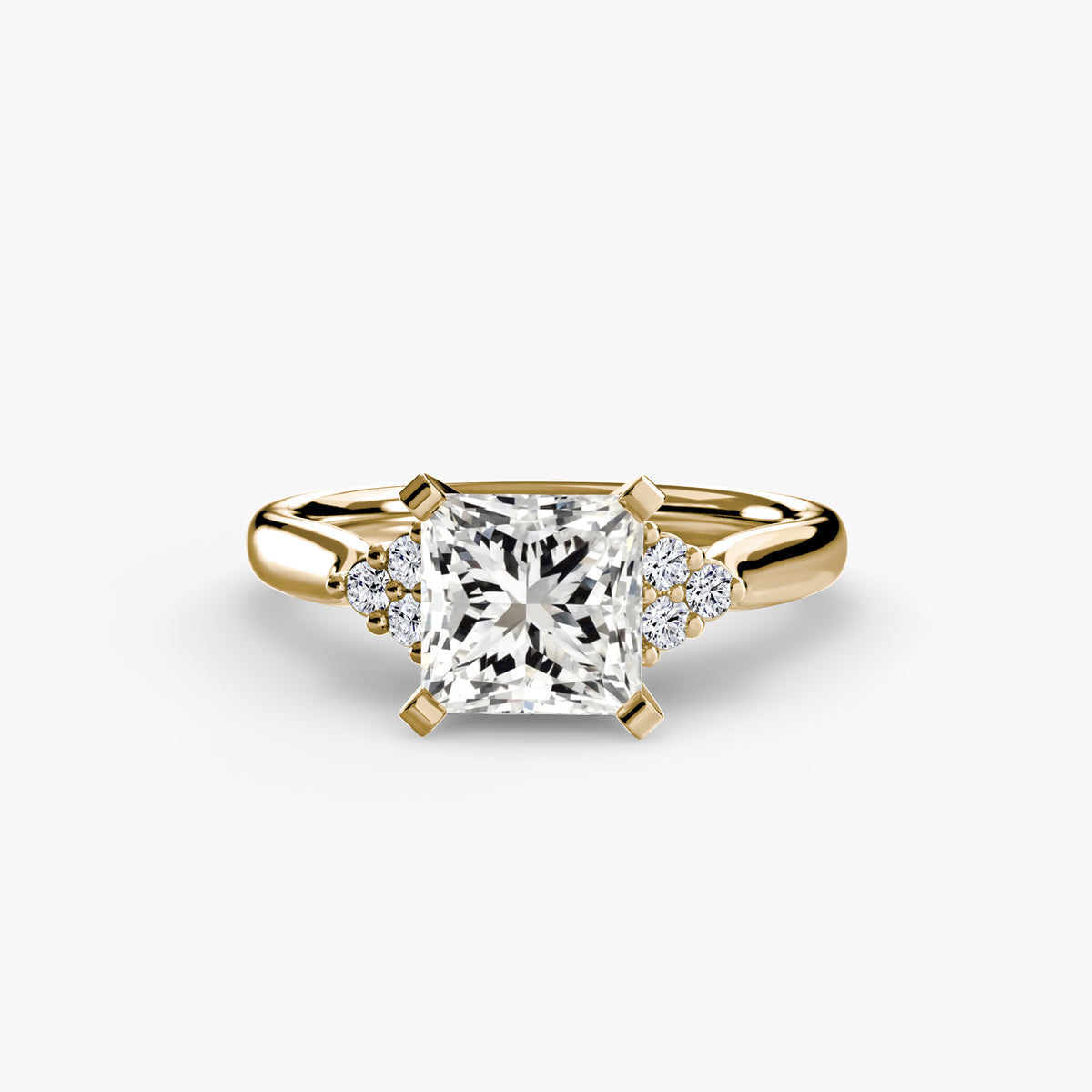 Violette Princess Cluster Shoulder in yellow gold