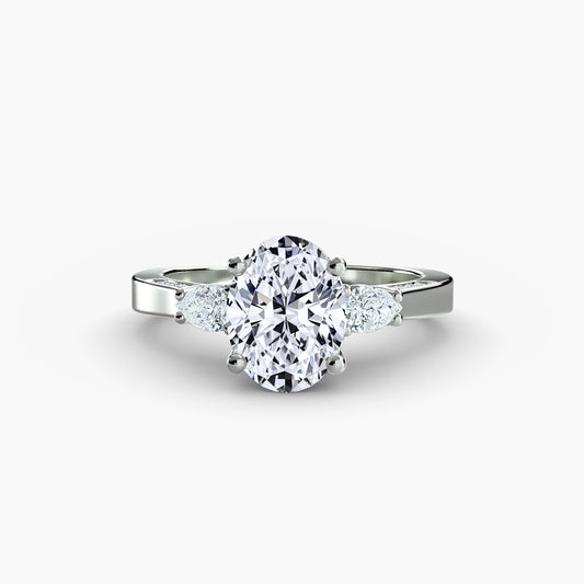 Mimi Oval Baguette Trilogy in white gold